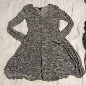 Prince & Fox super soft wrap style long sleeves dress size Medium